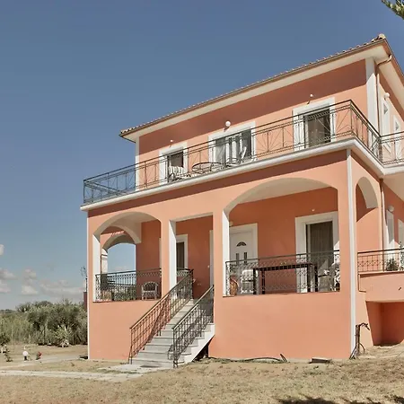 Ancient Olympia By Pcl וילה